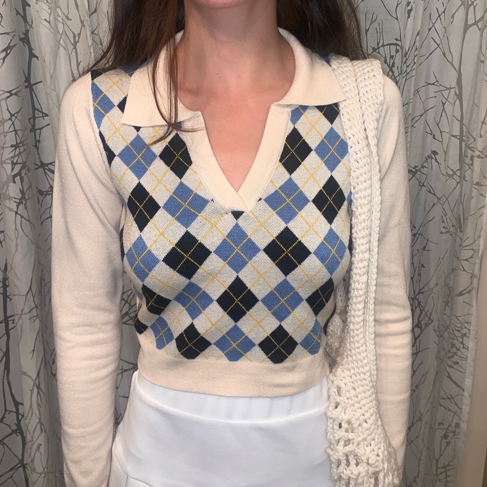 small shein cream sweater with blue diamond designs
